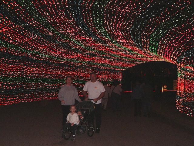 2002-12-16 3-TRAIL-OF-LIGHTS.JPG